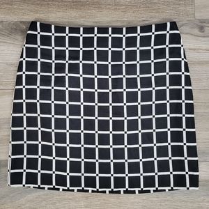 Ann Taylor Black & White Checkered Mini Skirt Women's 8